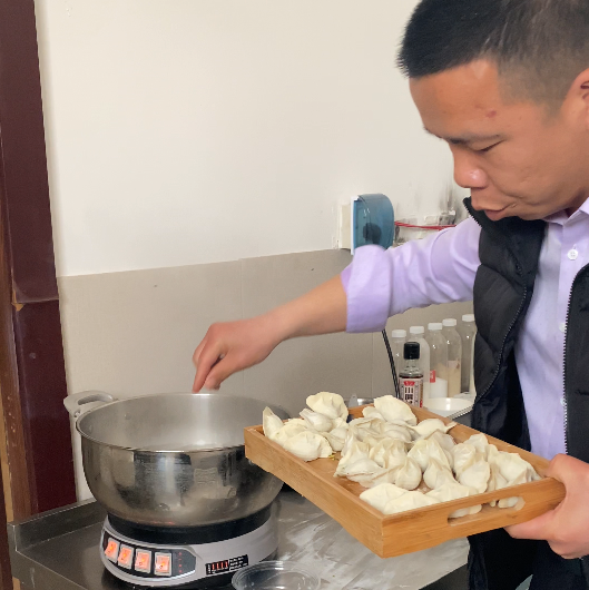 为什么都说饺子机包的饺子不如手工好吃？